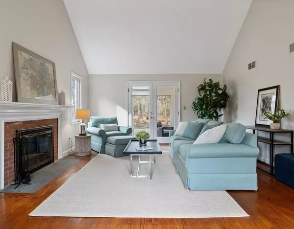 6 Thornton Lane #2, Concord, MA 01742