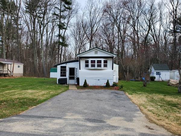 17 Conestoga Trail, Brookfield, MA 01506