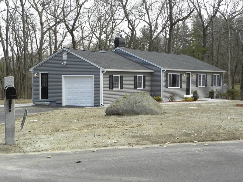 10 Draycoach Drive, Chelmsford, MA 01824