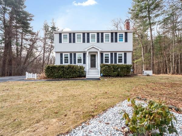 103 Cranberry Rd, Dracut, MA 01826