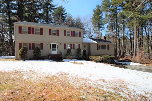 81 Sawmill Rd, North Andover, MA 01845