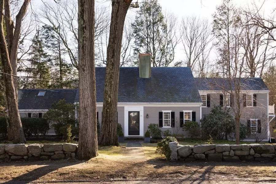 284 Woodland Road, Brookline, MA 02467