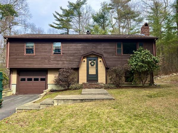 7 Copley Drive, Freetown, MA 02702