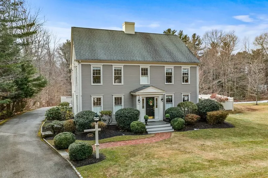 335 Cross St, Norwell, MA 02061