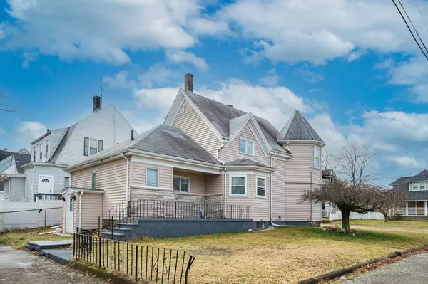 Brockton, MA 02301,84 Moraine St