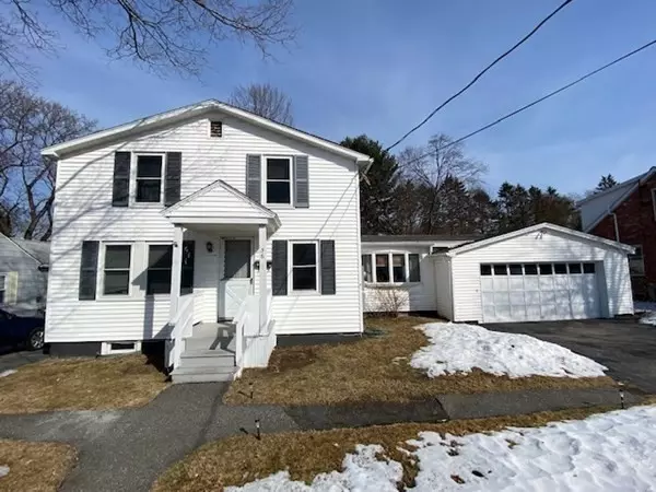 36 John, Lunenburg, MA 01462