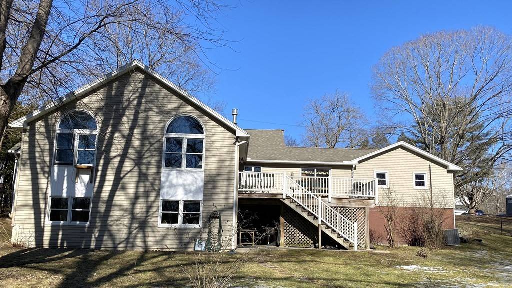 22 Leahey Ave, South Hadley, MA 01075