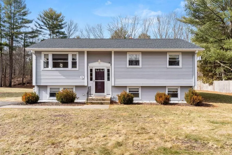 36 Christopher Rd, Holliston, MA 01746