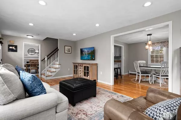 North Reading, MA 01864,2 Gloria Lane