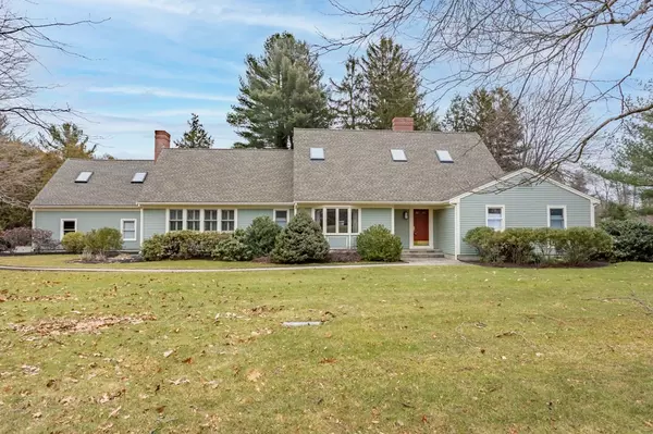 15 Florio Drive, Concord, MA 01742