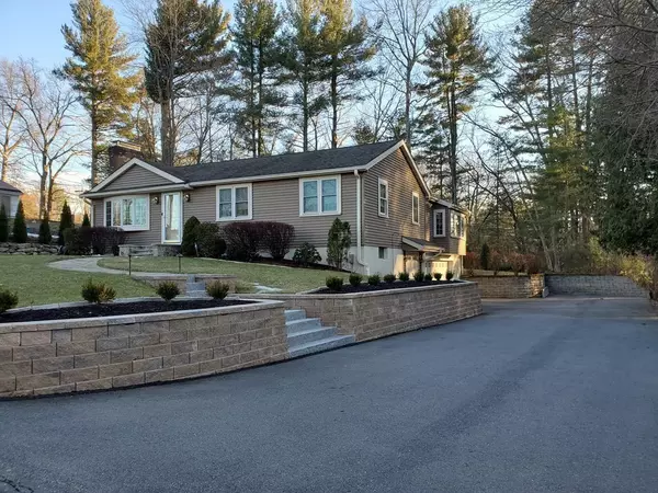 17 Jonathan Drive, Ayer, MA 01432