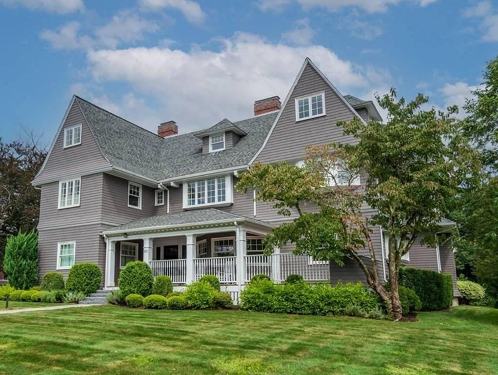 203 Windsor Rd, Newton, MA 02468