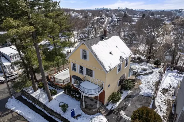 2 Spear St, Melrose, MA 02176