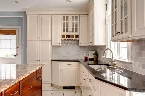 Westborough, MA 01581,10 Parkman St