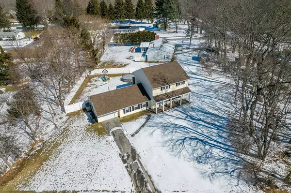 Swansea, MA 02777,2 Mount Fair Cir