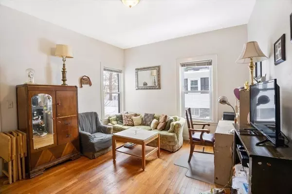 Woburn, MA 01801,15 Page Pl #15