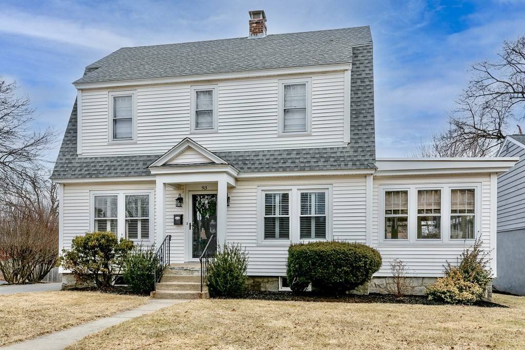 93 Bay State Rd, Worcester, MA 01606