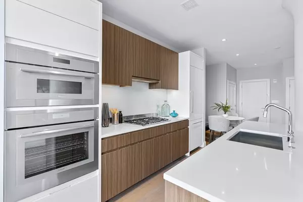 Boston, MA 02118,100 Shawmut Avenue #502