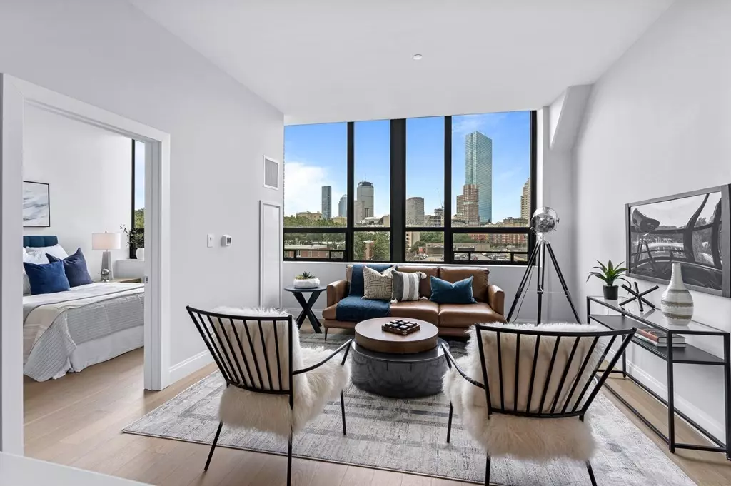 Boston, MA 02118,100 Shawmut Avenue #502