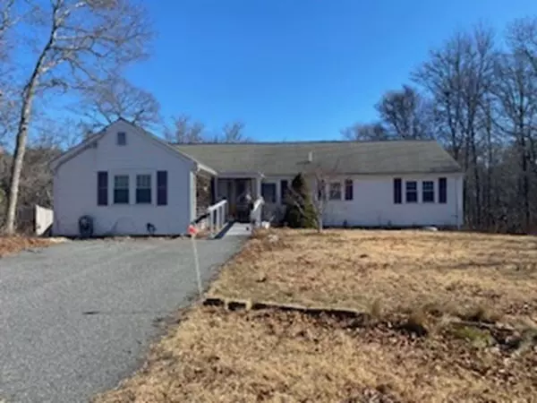 44 Montague Dr, Yarmouth, MA 02673