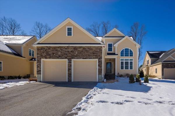 85 Fairway View Dr #85, Sutton, MA 01590