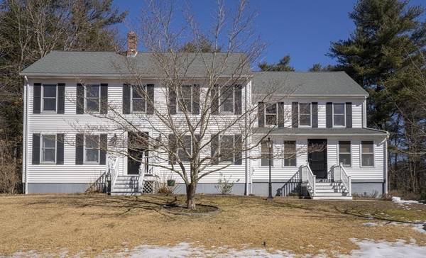 11 Leonard Ave, Freetown, MA 02702