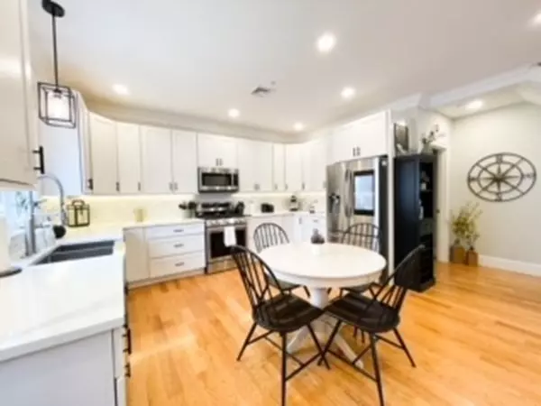 Upton, MA 01568,140 Main Street #A