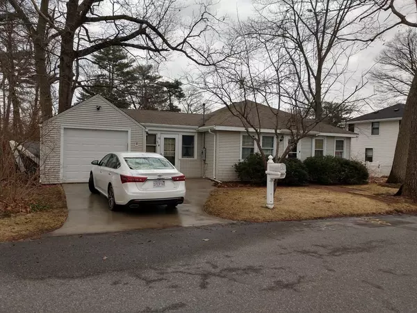 22 Lake Street, Wrentham, MA 02093