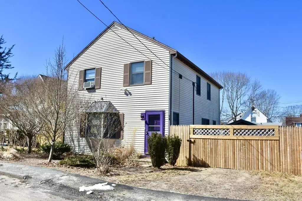 Wareham, MA 02558,50 Highland Ave