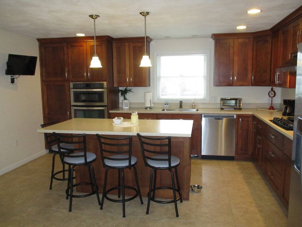 Haverhill, MA 01830,65 Douglas Street