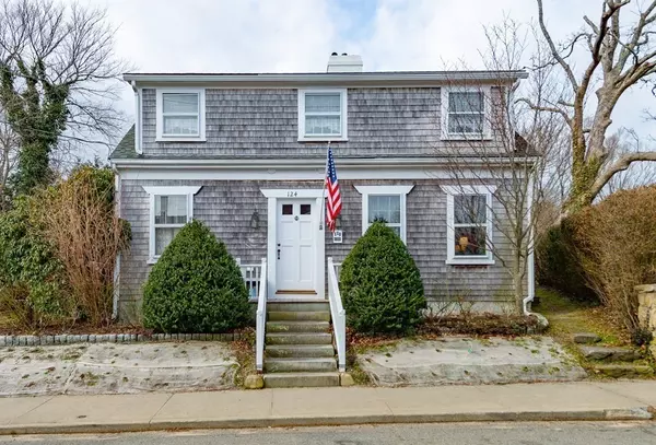 Tisbury, MA 02568,124 Main Street