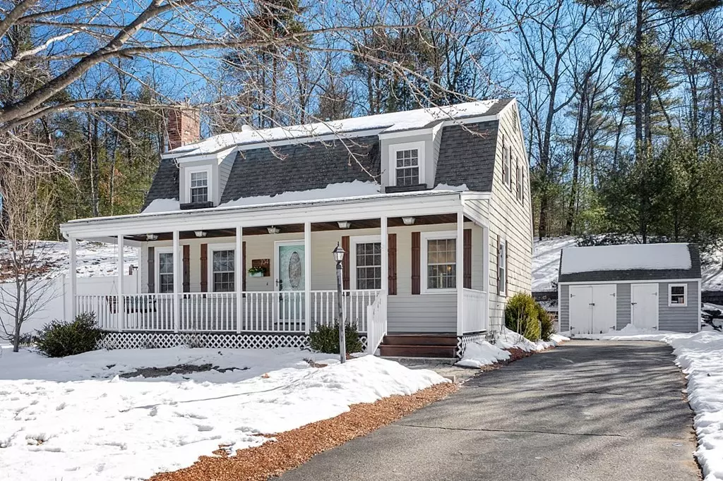 Townsend, MA 01469,104 Ash St