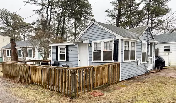 Dennis, MA 02639,262 Old Wharf Rd #18