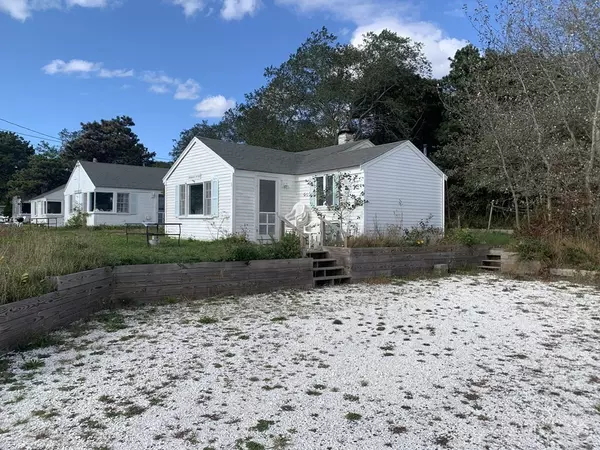 Wellfleet, MA 02667,260 Kendrick Avenue #1