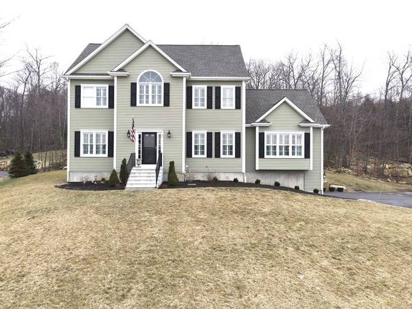 51 Field Pond Rd, Milford, MA 01757