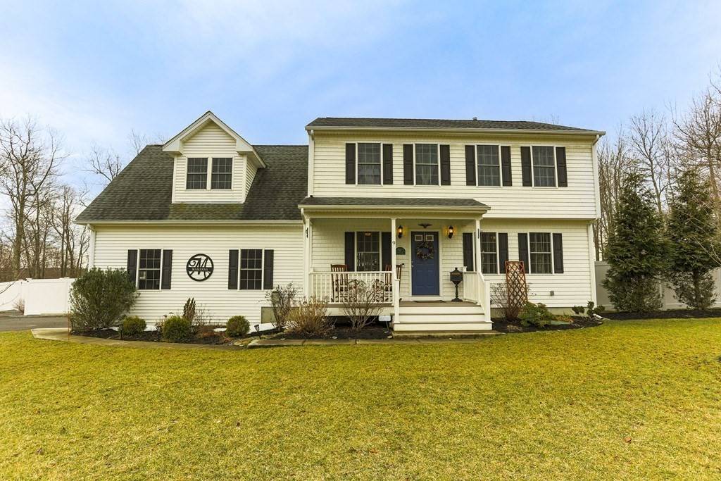 9 Birch Rd,  Freetown,  MA 02702