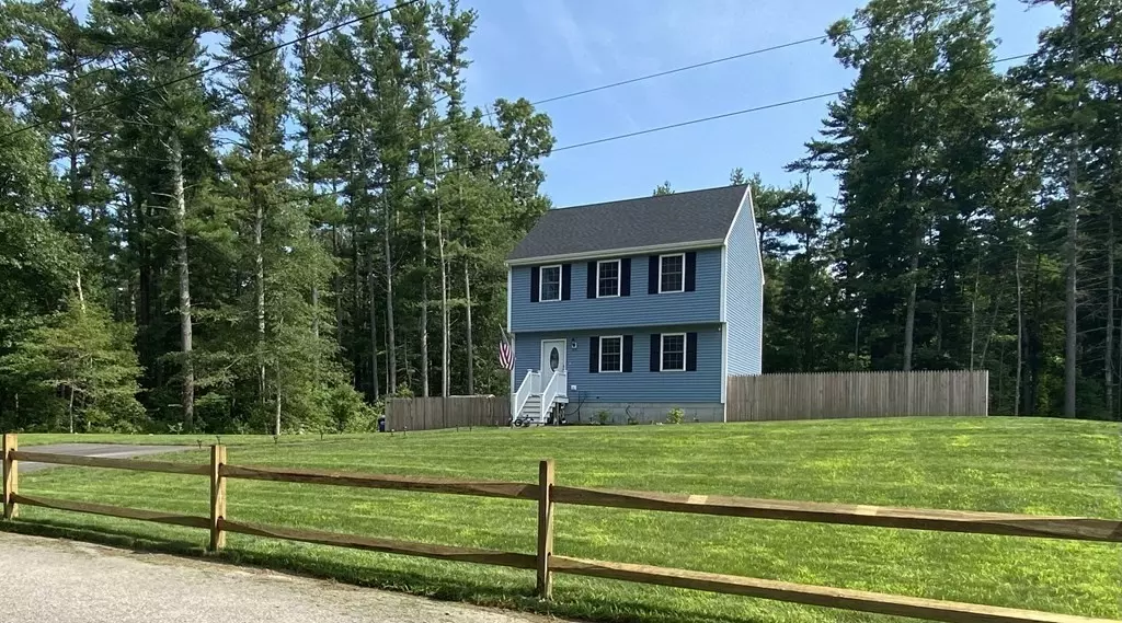 Wareham, MA 02576,35 Farmers Ln