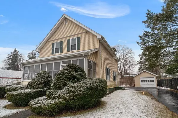 351 Weir St, Taunton, MA 02780