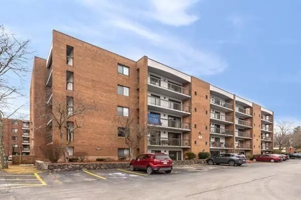 44 Main St. #106, Stoneham, MA 02180