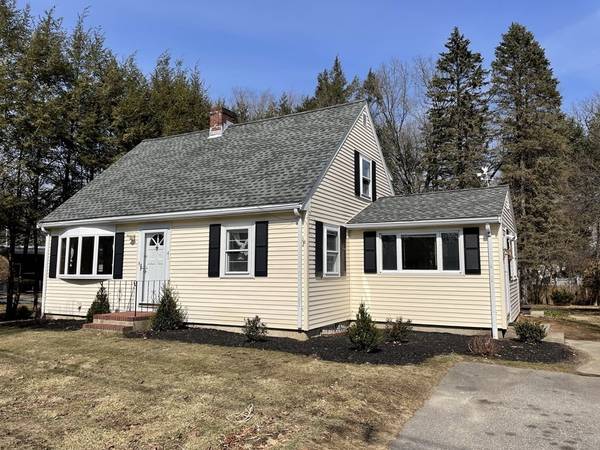 41 Kittredge Road, Framingham, MA 01702