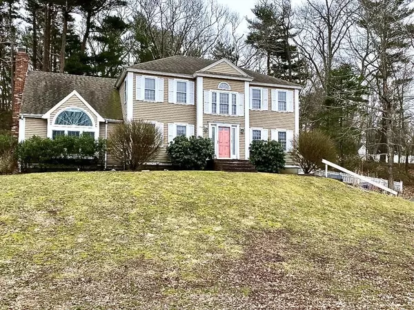 24 Fairways Edge Dr,  Marshfield,  MA 02050