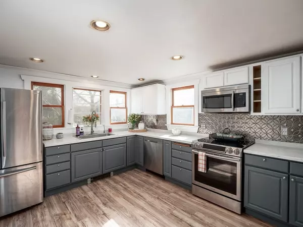 Acushnet, MA 02743,858 Main Street