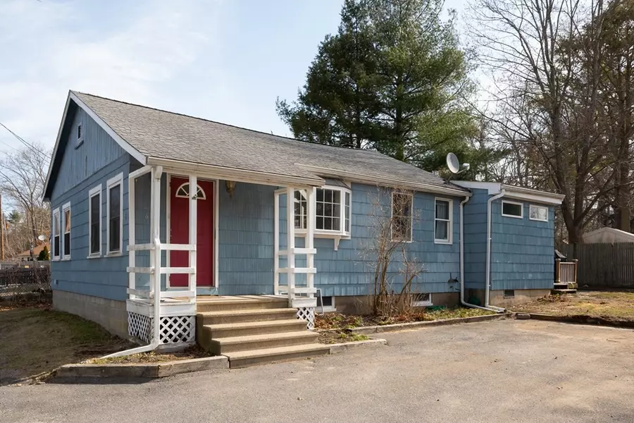 65 Milford St, Hanson, MA 02341