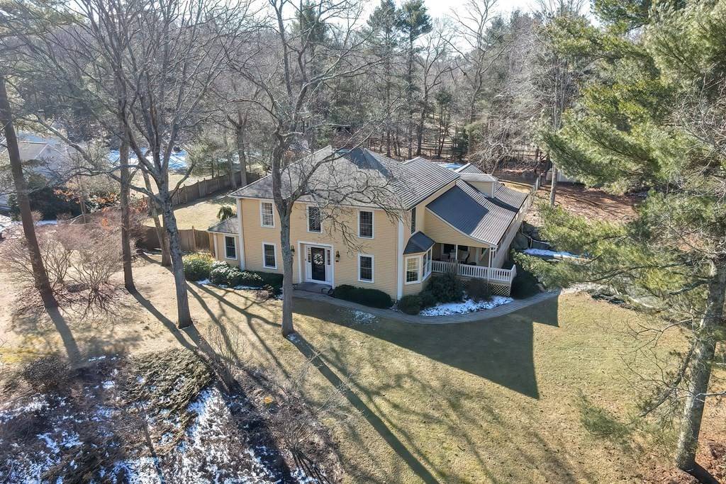 4 Stop River Rd, Norfolk, MA 02056