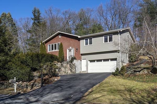 3 Amberwood Drive, Winchester, MA 01890