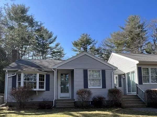 Rochester, MA 02576,631 County Rd