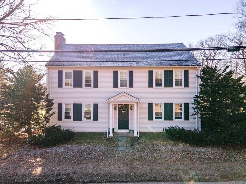 54 Ferry Hill Rd, Granby, MA 01033