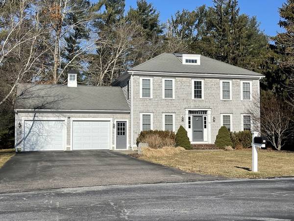 73 Nobadeer Cir, Kingston, MA 02364