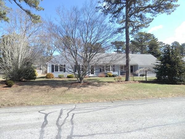 38 Greenland Circle, Dennis, MA 02641