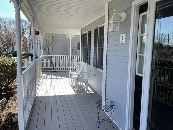 Cumberland, RI 02864,7 Cathedral Ct